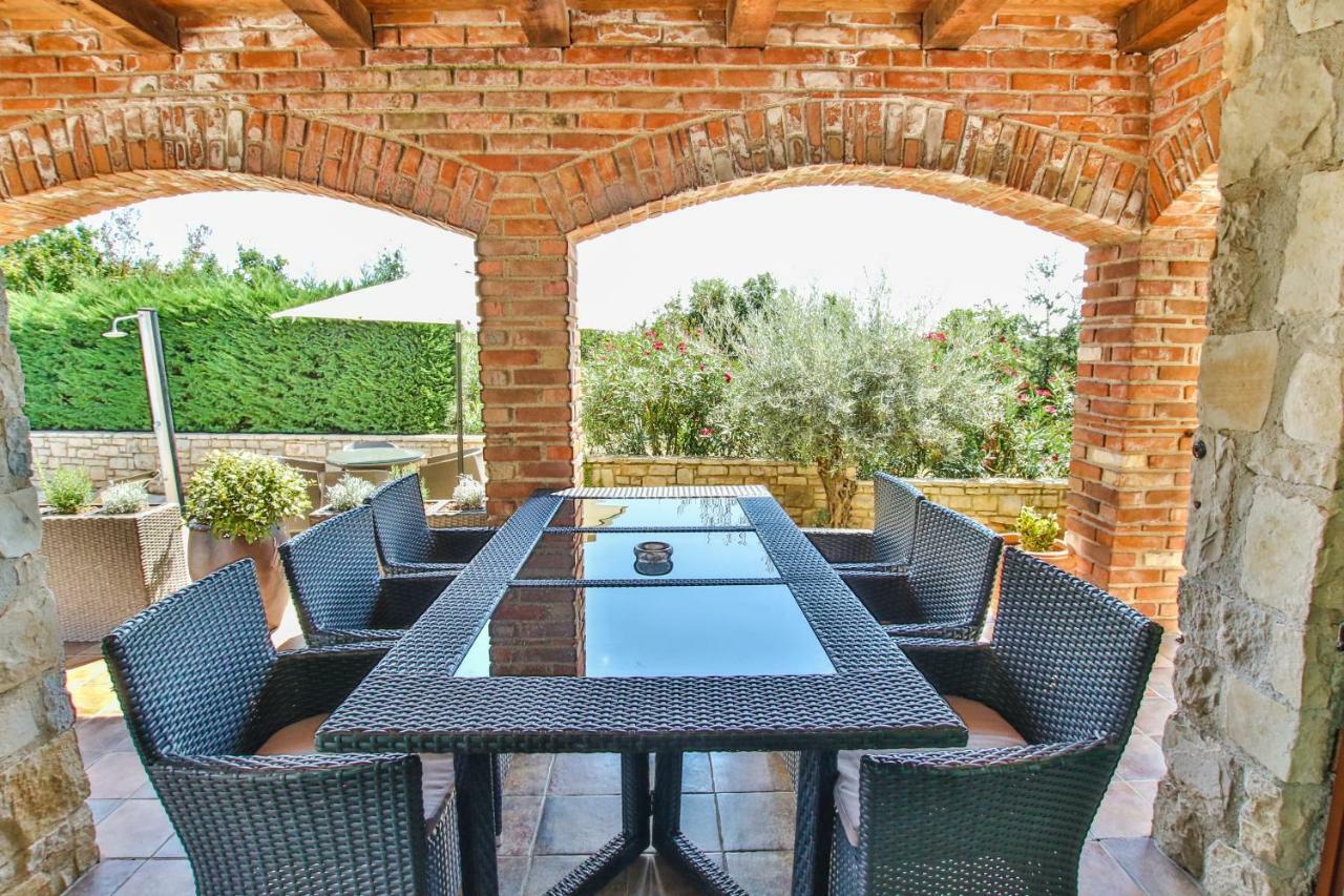 Villa Istriana Jakob With Pool Tar-Vabriga Extérieur photo