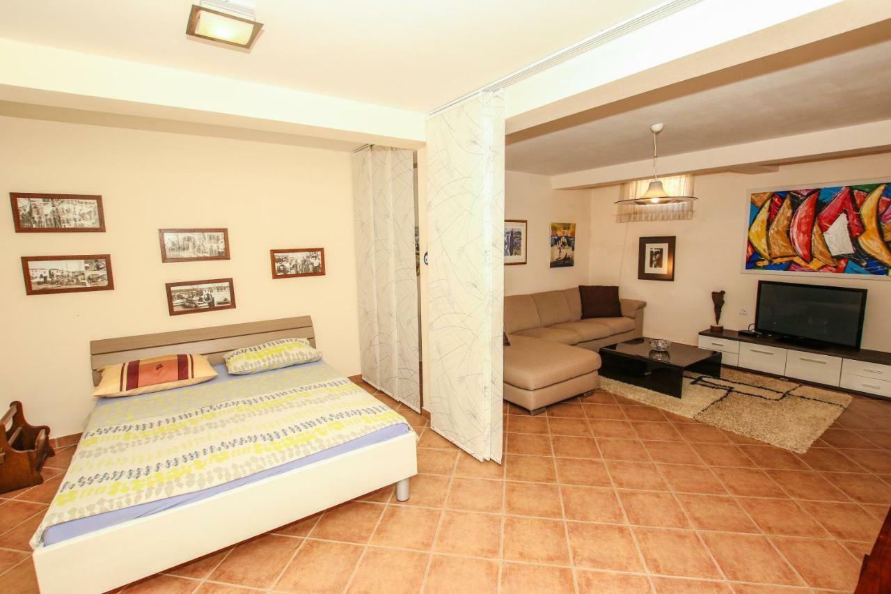 Villa Istriana Jakob With Pool Tar-Vabriga Extérieur photo